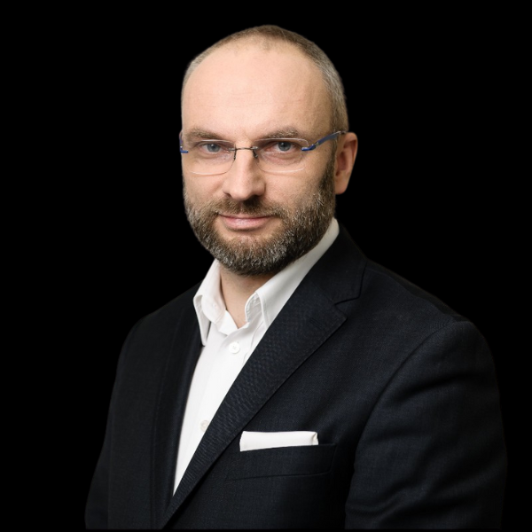 Grzegorz Bartler-Oct-02-2024-08-57-11-6371-AM